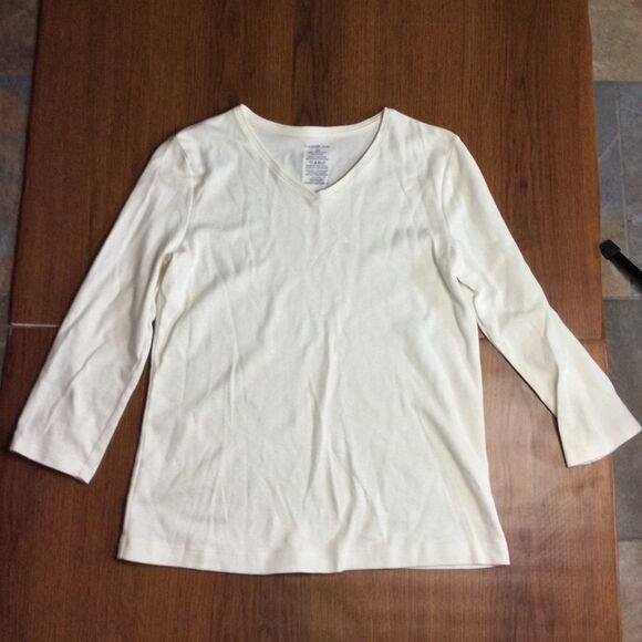 White Top - Picture 5 of 15